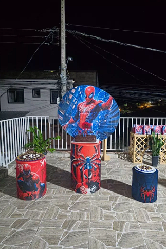 Foto de Pegue e Monte - Homem Aranha
